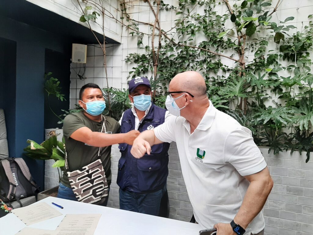 Firmado acuerdo entre URRÁ y Cabildos Mayores Embera Katío del Alto Sinú para retorno a su territorio