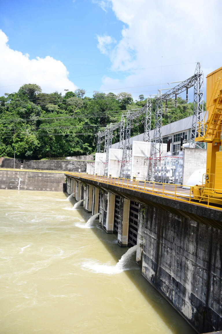 Aportes del río al embalse continúan superando descargas desde hidroeléctrica URRÁ   