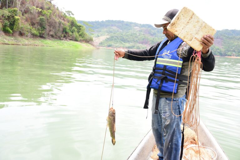 ¿Cómo desarrollamos la pesca exploratoria en el Embalse URRÁ?