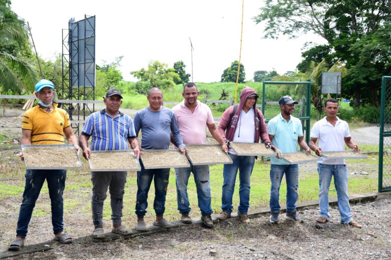 Seguridad alimentaria para comunidades de Tierralta