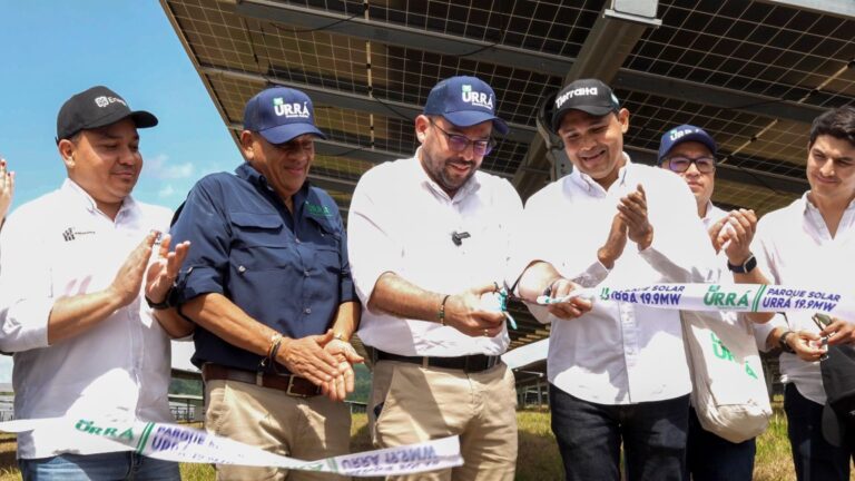 Con la entrada en operación del Parque Solar URRÁ 19.9 MW agregamos más energía sostenible al país